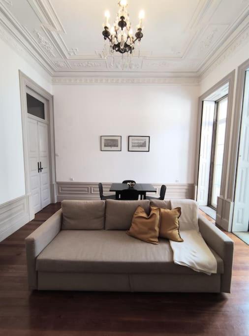 Alvares Cabral Apartamento C Apartment Porto Exterior photo