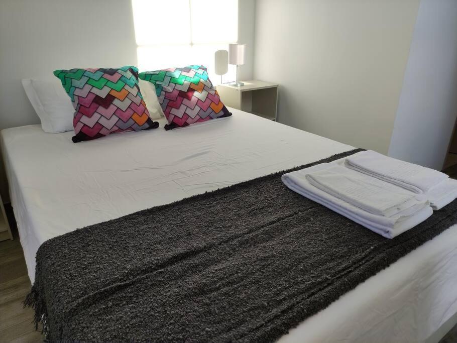 Alvares Cabral Apartamento C Apartment Porto Exterior photo